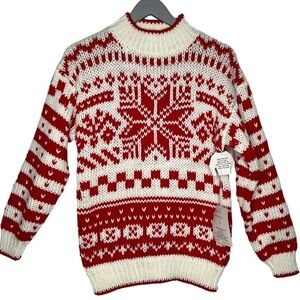 Y2K Ricki Snowflake Hand Knit Crew Neck Sweater Size M NWT Red Cream Chunky Knit